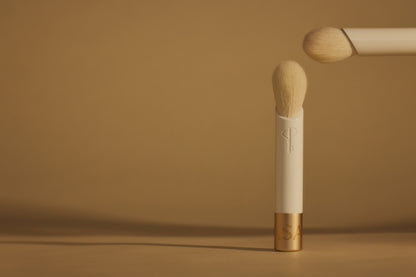 Satin Touch-Up Brush